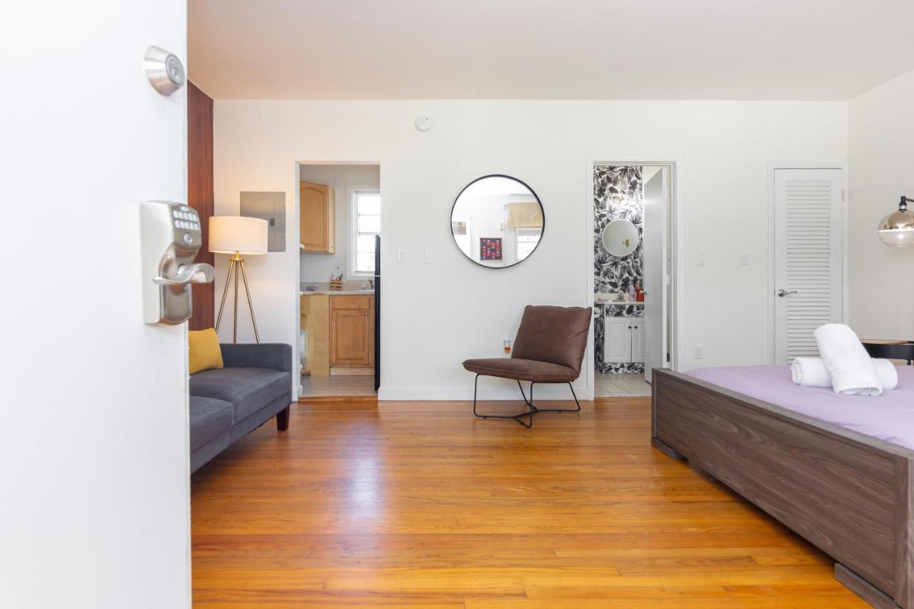 Las Olas Studio - 5 Minutes From Las Olas Beach ฟอร์ต ลอเดอร์เดล ภายนอก รูปภาพ